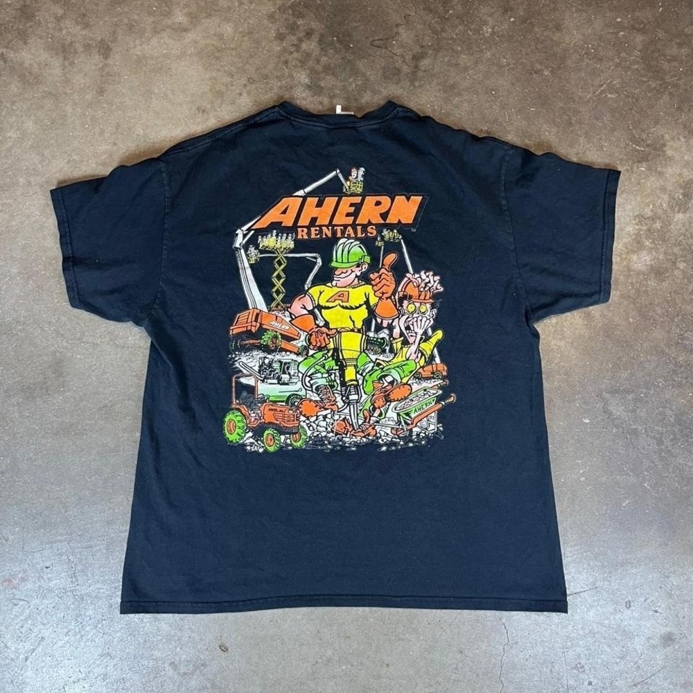Vintage Ahern Rentals black graphic t-shirt Size men's Large